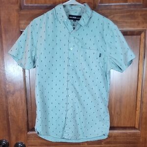 Molokai Surf Co. Men's Light Green Cactus Patterned Button Down Shirt